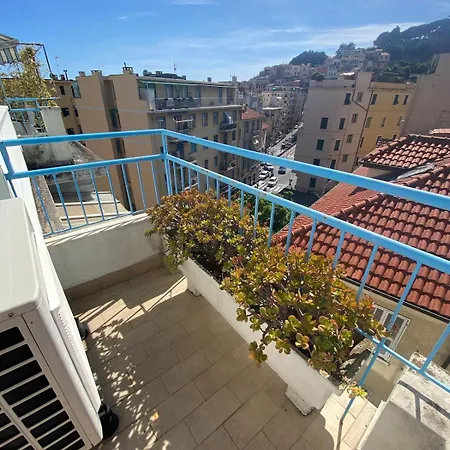 Vista Quinto Piano Lejlighed Sanremo